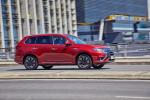 Mitsubishi Outlander PHEV 2017 года (AU)